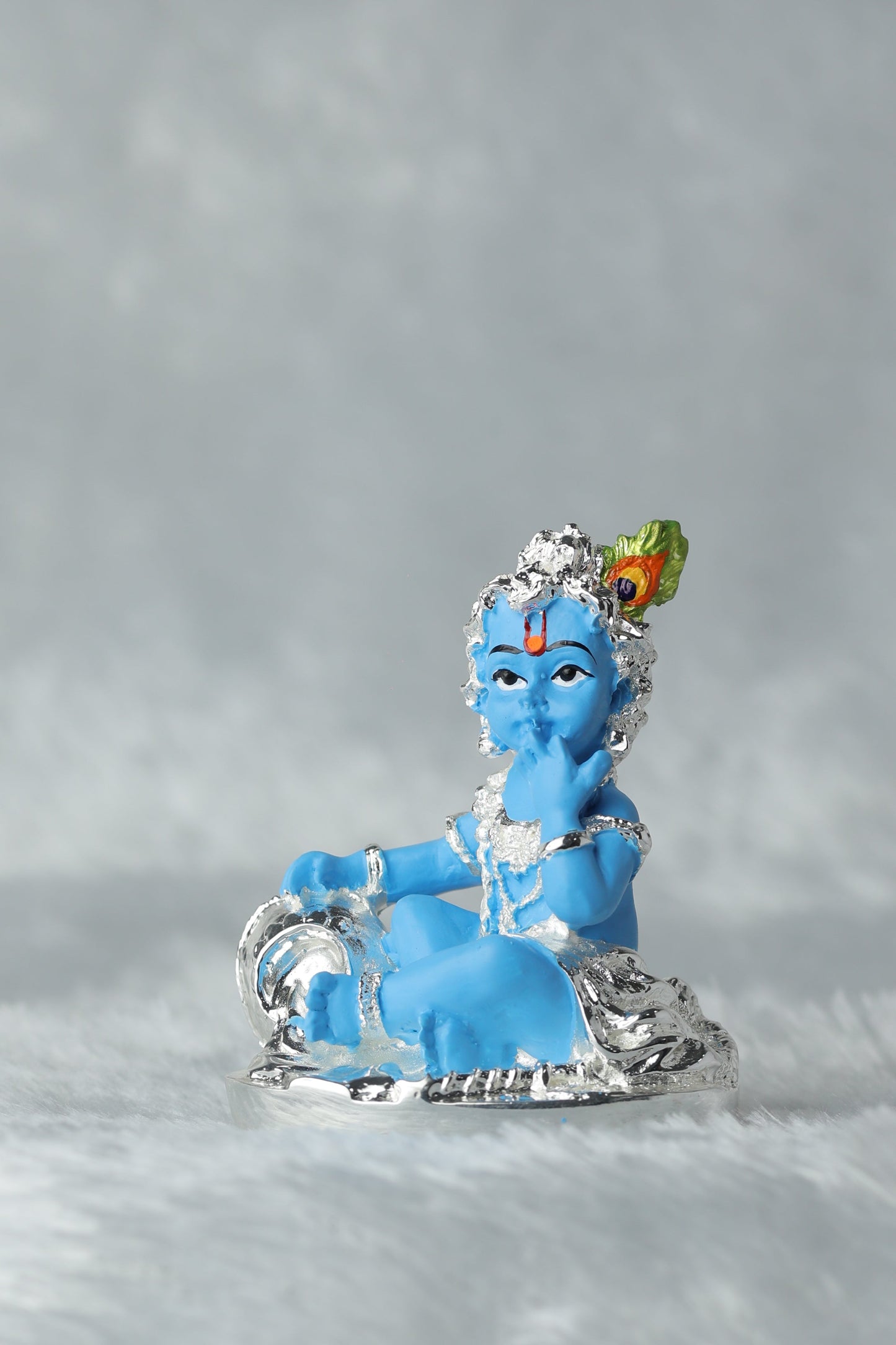 Makhan Chor silver plated with blue colour